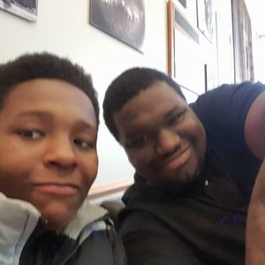 Meet your Posher, Christopher